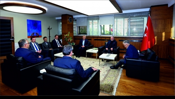 Belediye Başkanlarından Kayseri Büyükşehir Belediye Başkanı Memduh Büyükkılıç’a Taziye Ziyareti