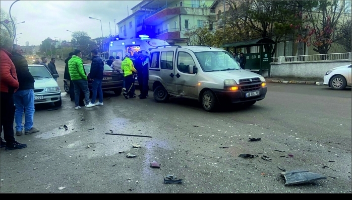 Gemerek'te Trafik Kazası 